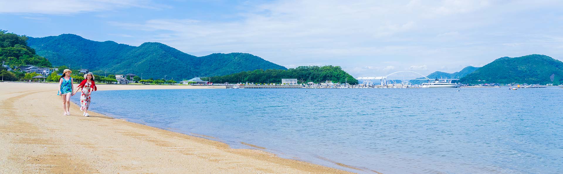 広島県福山市・クレセントビーチの公式サイトができました！ クレセントビーチ 公式サイト